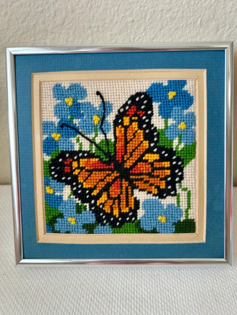 Vintage Needlepoint Butterfly with Blue Flowers Framed Matted 7" x 7" x 1" - Picture 10 of 10